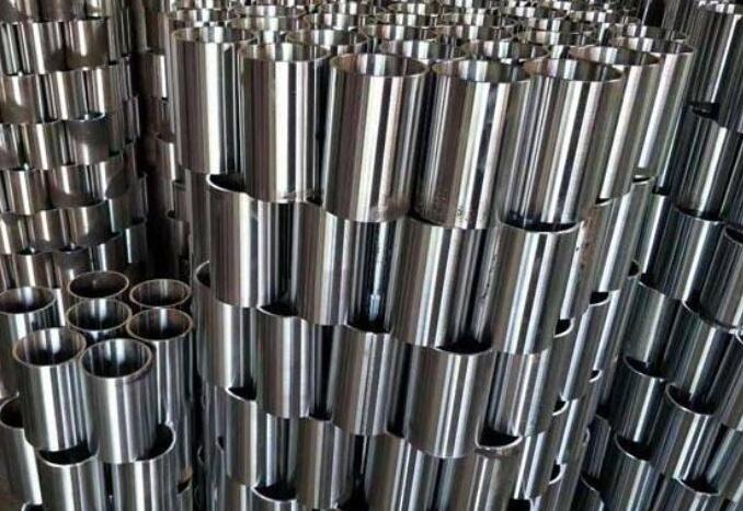鋼筒、鋼套